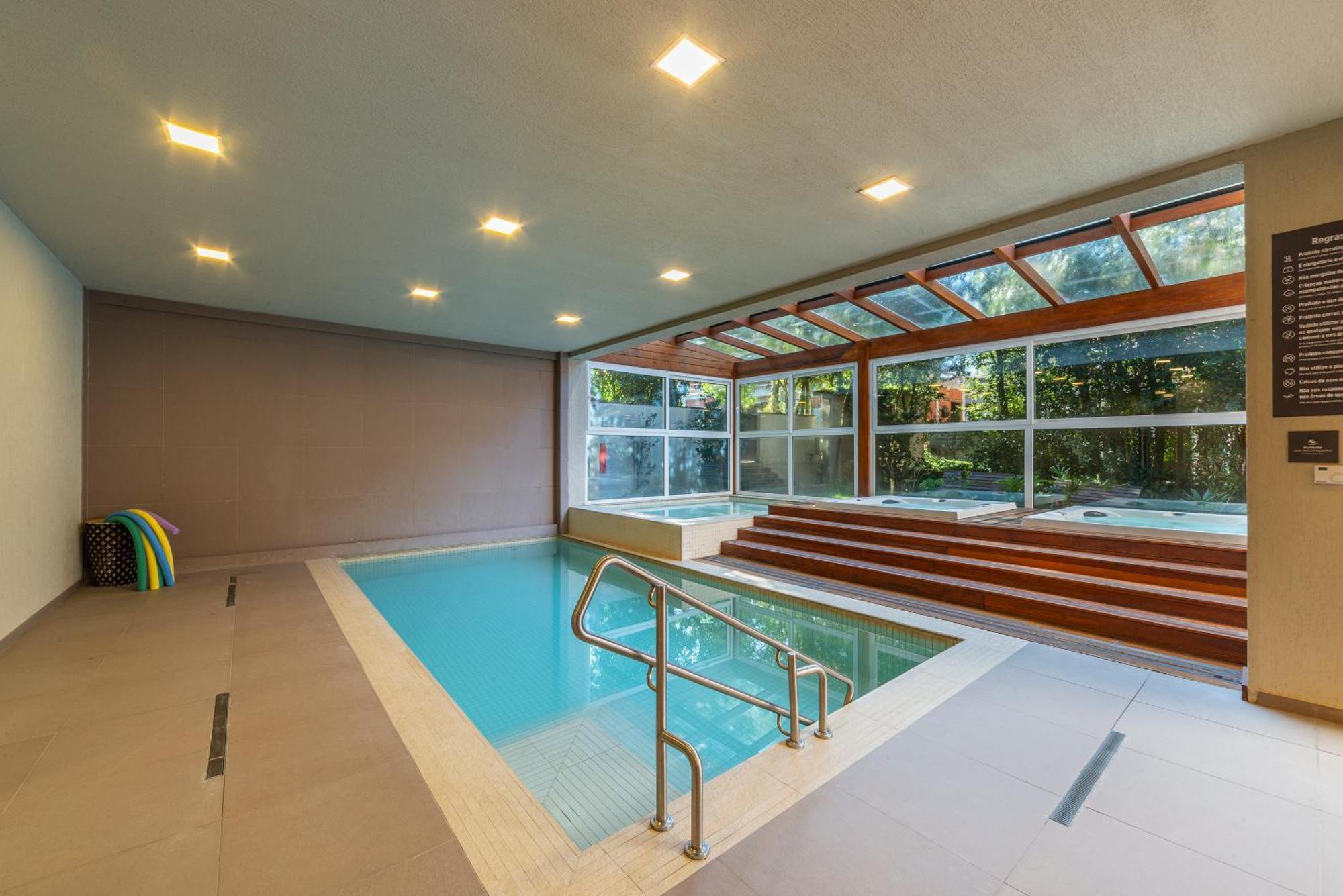 Hotel Laghetto Stilo Borges Gramado Kültér fotó Indoor pool